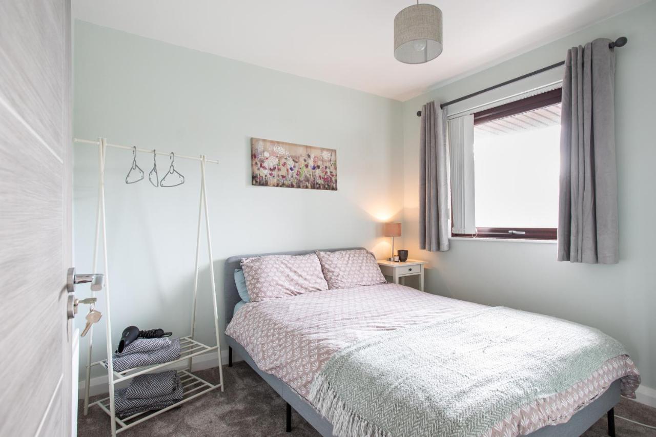 New Lisburn Road Apartment - Free Parking Belfast Bagian luar foto
