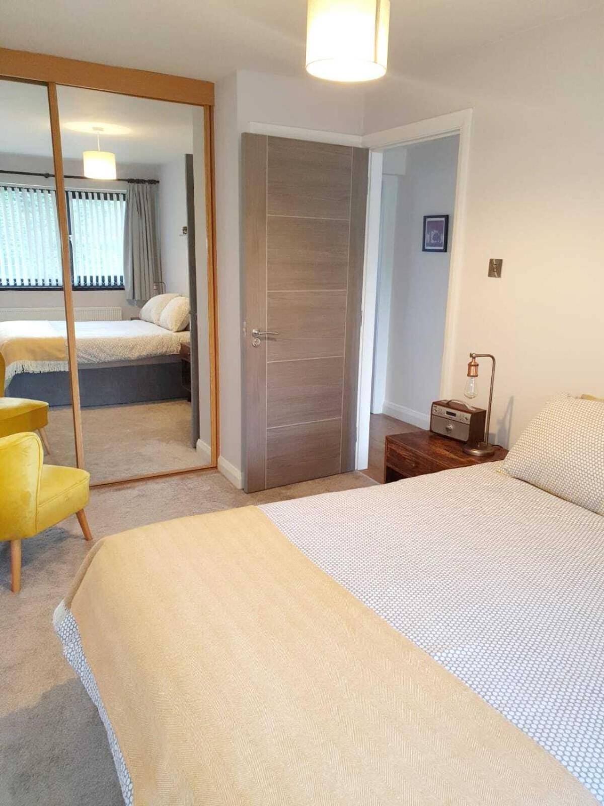 New Lisburn Road Apartment - Free Parking Belfast Ruang foto